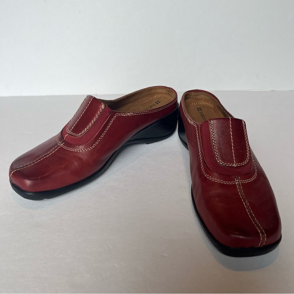 Naturalizer Women's Red Leather Slip-On Shoes Size 8M